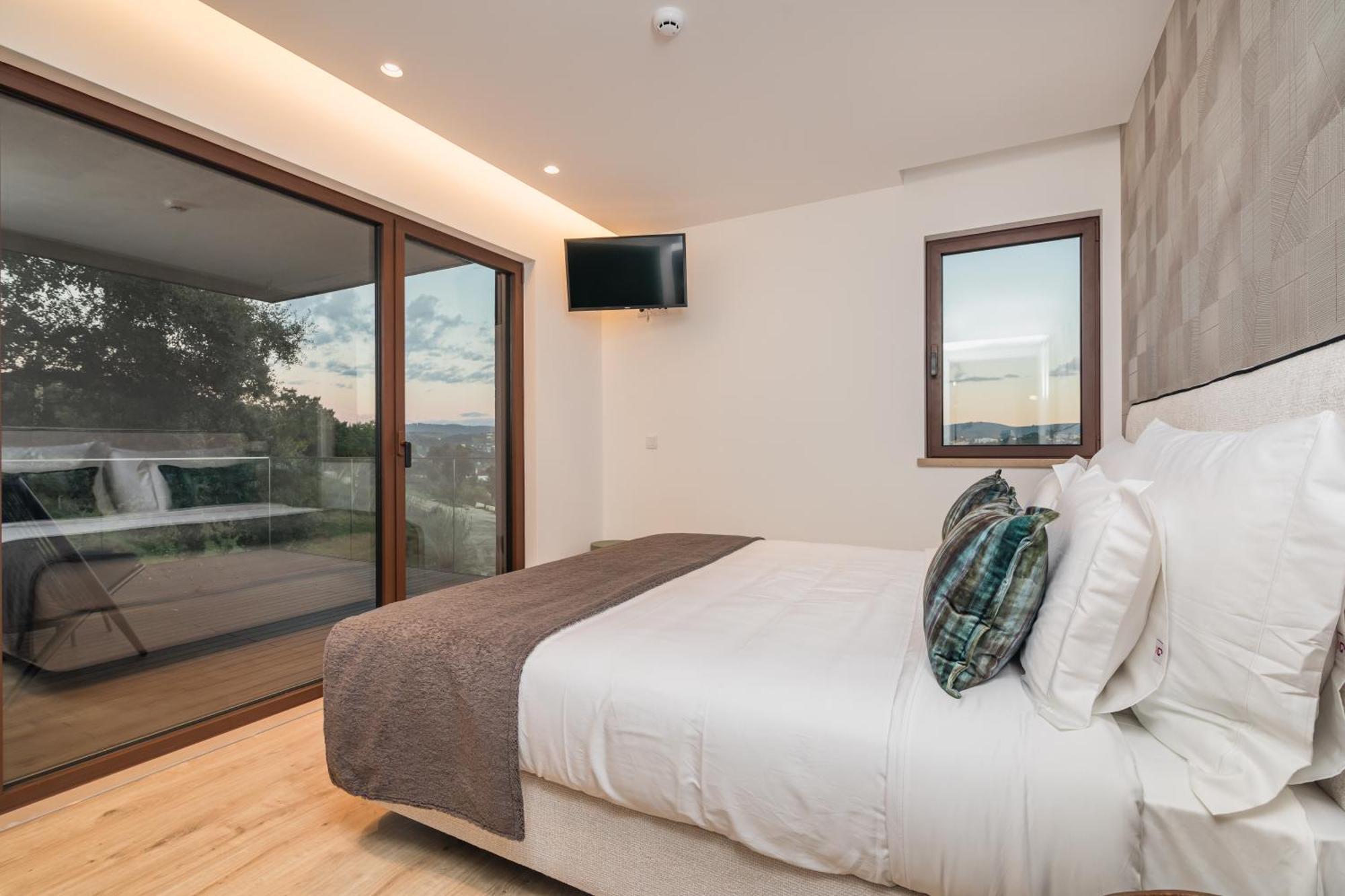 Haven Nature Hotel & Villas Batalha Exterior photo